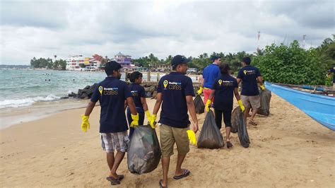 cleaning mud Sri Lanka|Clean SriLanka .